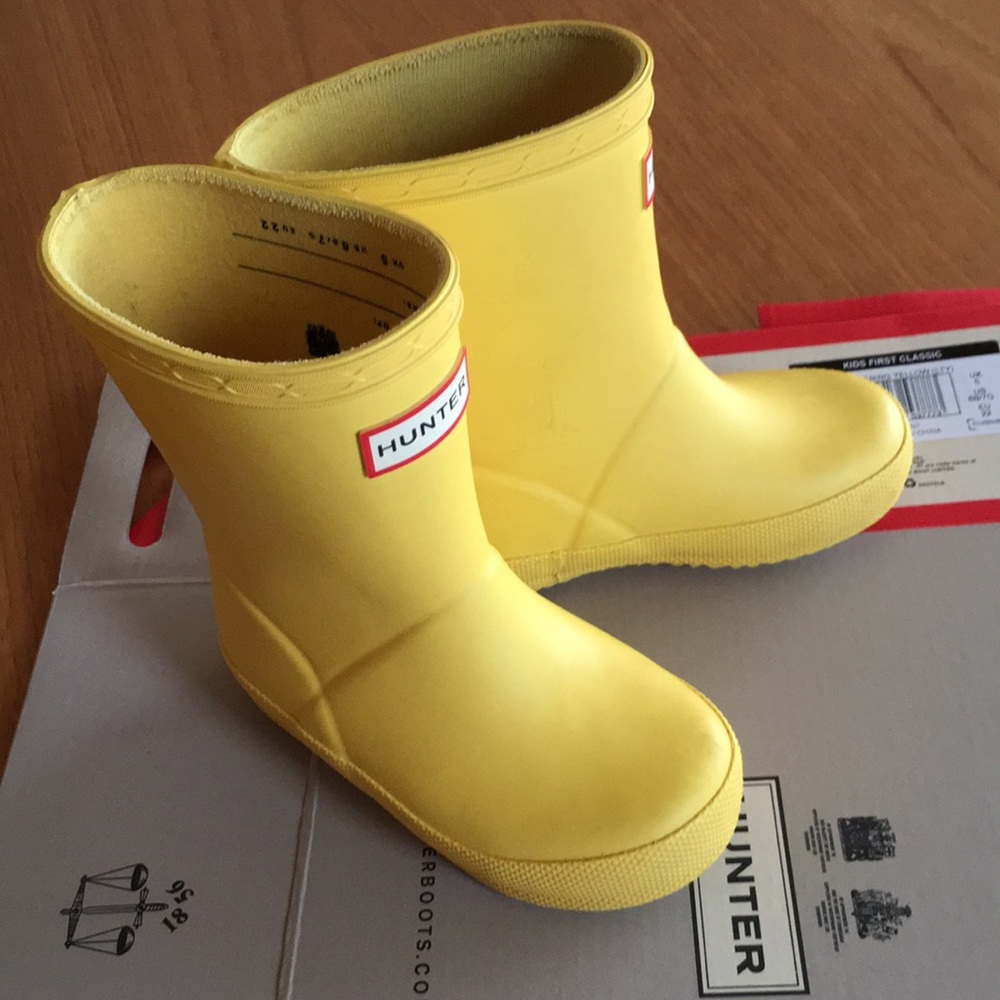 ☔️ Hunter Toddler Rain Boots, Size US 6/7